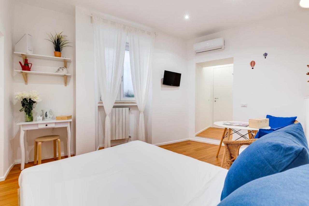 Lovely And Modern Nest Near The Colosseum Rome Bagian luar foto
